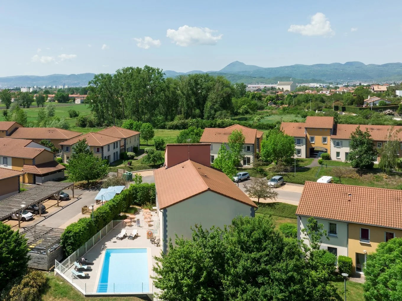 T3 62M2 en DUPLEX avec PARKINGS INVESTISSEMENT LMNP GERZAT (