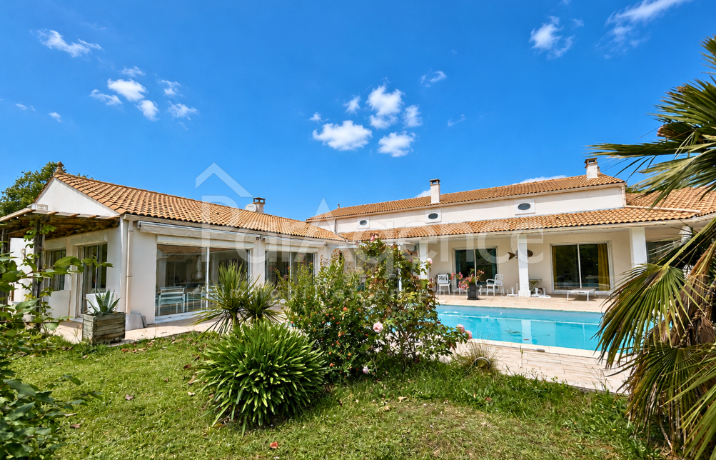 Maison familiale avec piscine