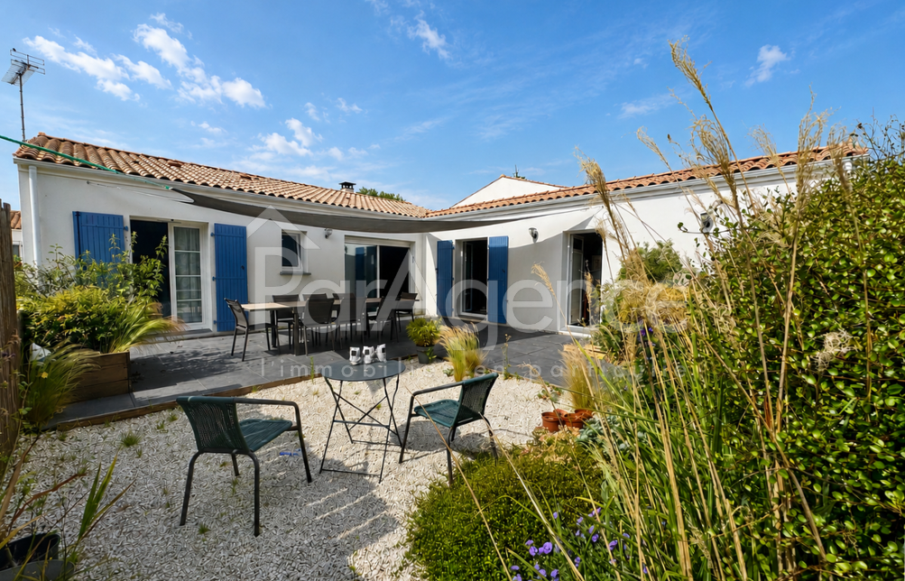 MAISON DE PLAIN PIED 4 CHAMBRES JARDIN LUXURIANT
